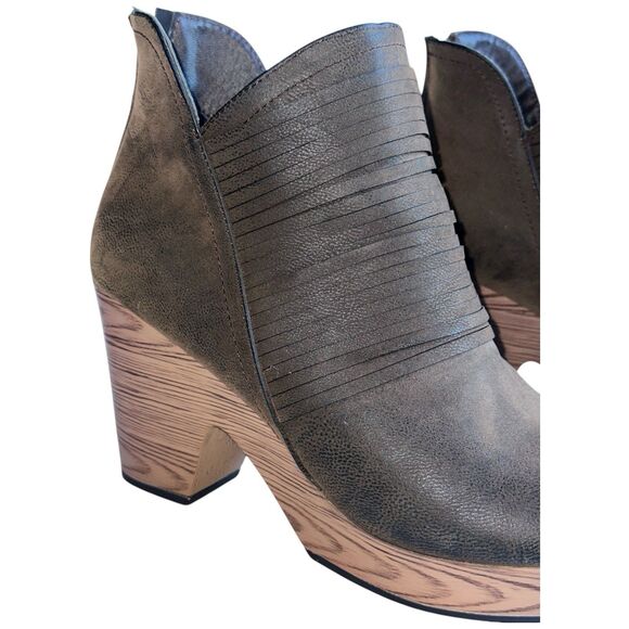 Pierre Dumas Suede Wedge Ankle Boots Women’s 8 Zip Platform Booties Taupe - Picture 10 of 15